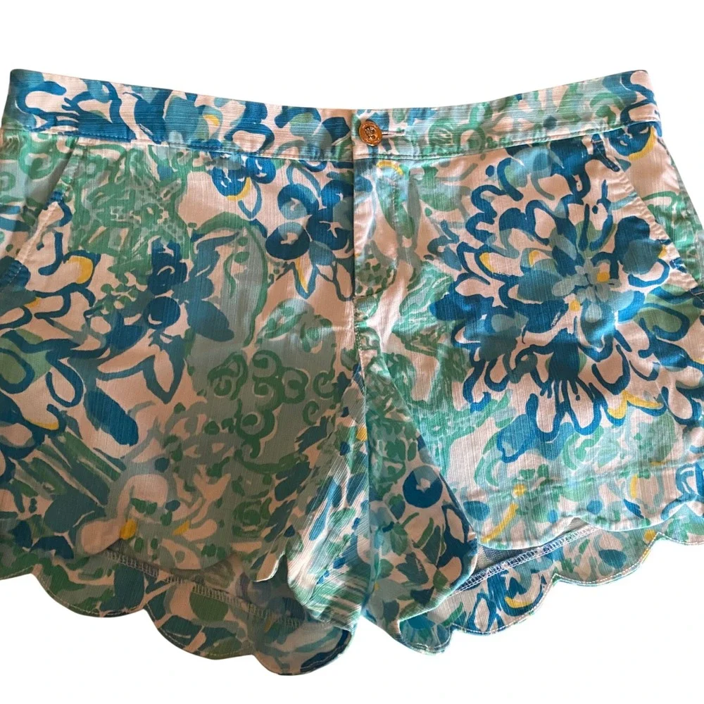 Lilly Pulitzer Buttercup Shorts Women's 14 Blue Floral Scalloped Hem Cotton